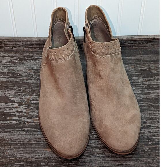 Vince Camuto Women's Tan Suede Parrla Ankle Bootie Size 10W/42 - Picture 2 of 5